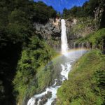 華厳滝の虹とライトアップ