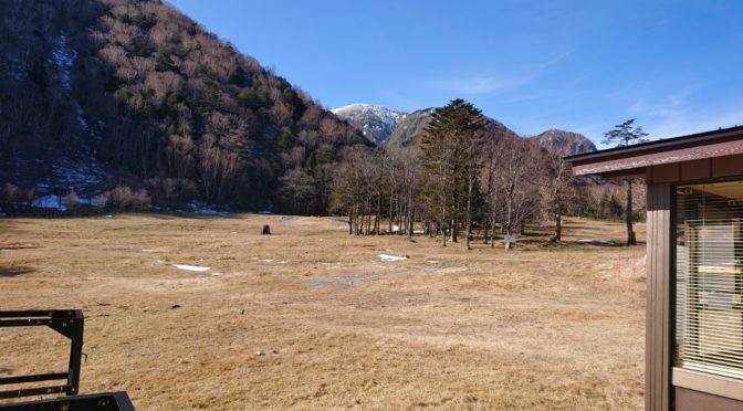 雪のない奥日光